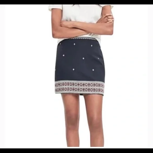 ❌SOLD❌Madewell Black Embroidered Gamine Skirt Size 0 - Picture 1 of 4